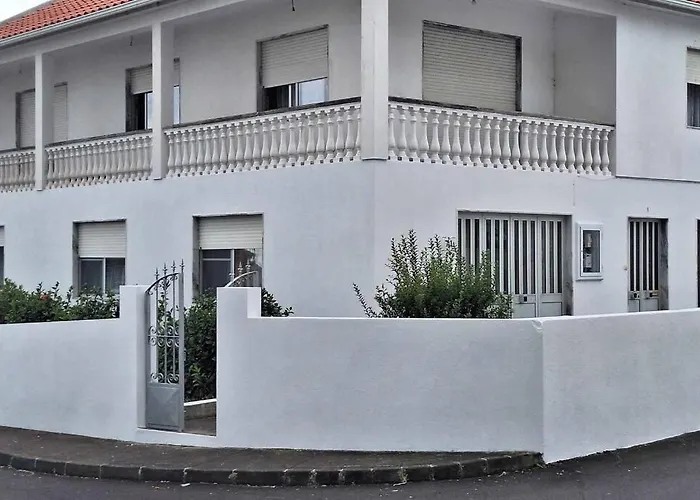 Cantinho Japoneiras Apartamento *